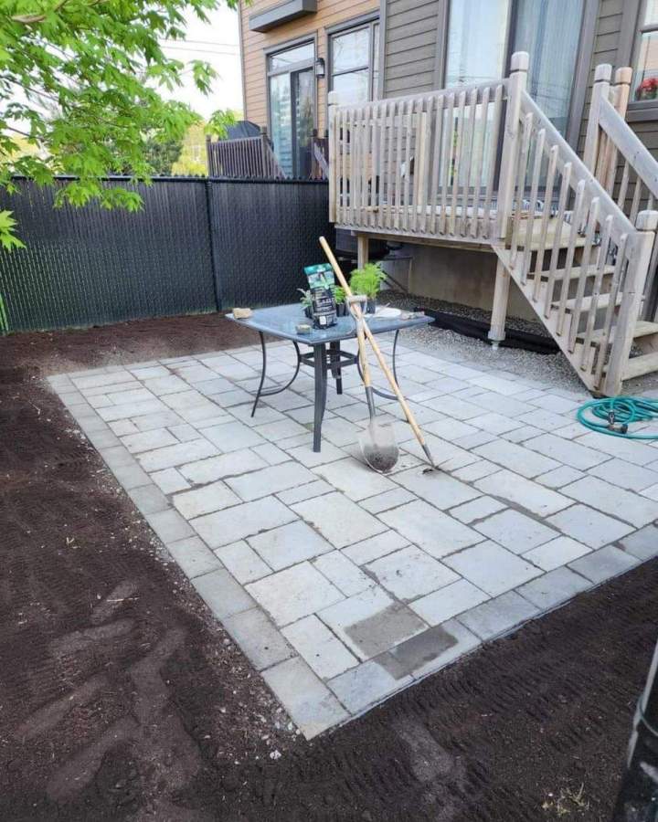 Installation de pavé uni Montréal-Est